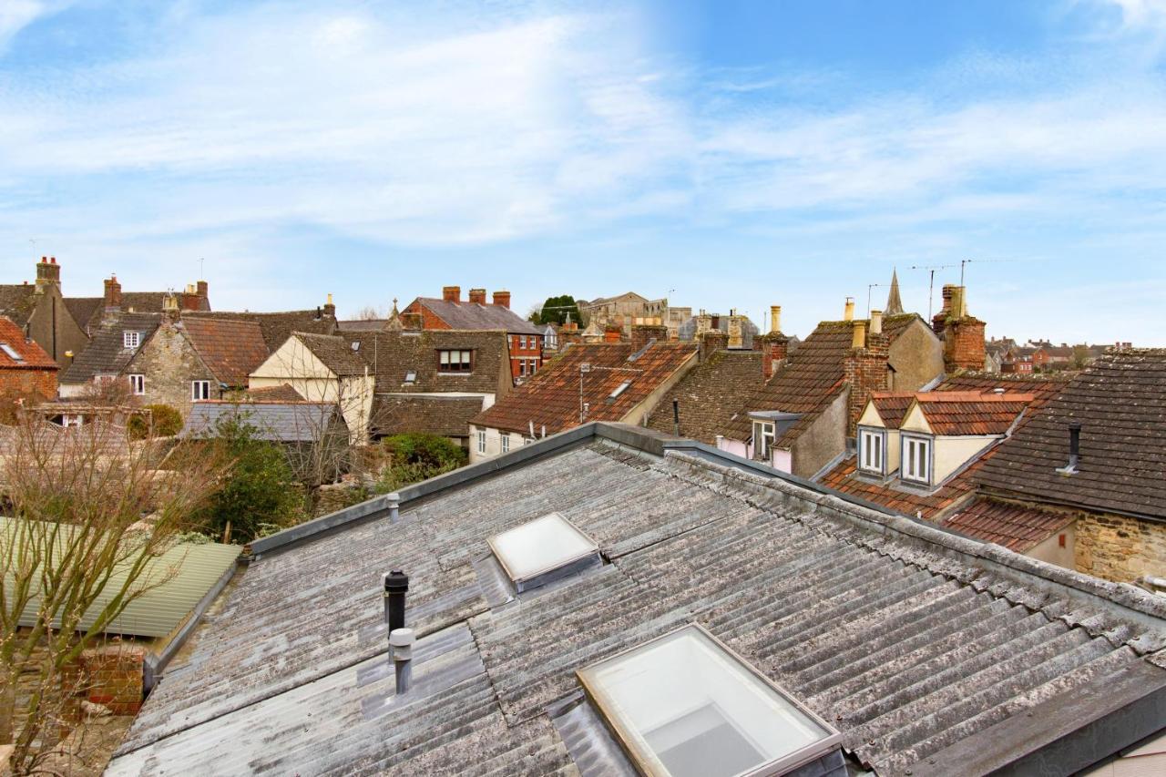 The Shoe Box Cottage With Allocated Parking Malmesbury Exterior photo